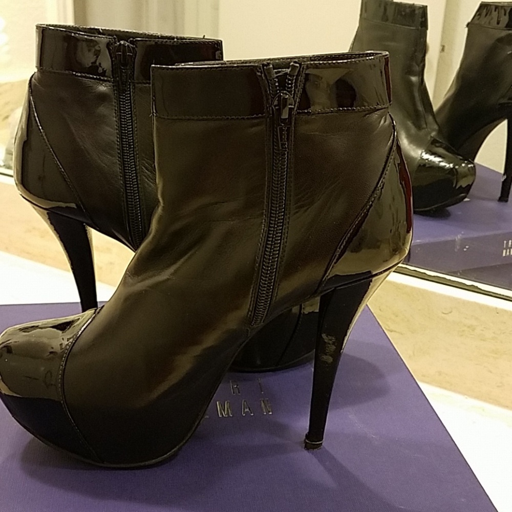 Stuart Weitzman Booties - image 3